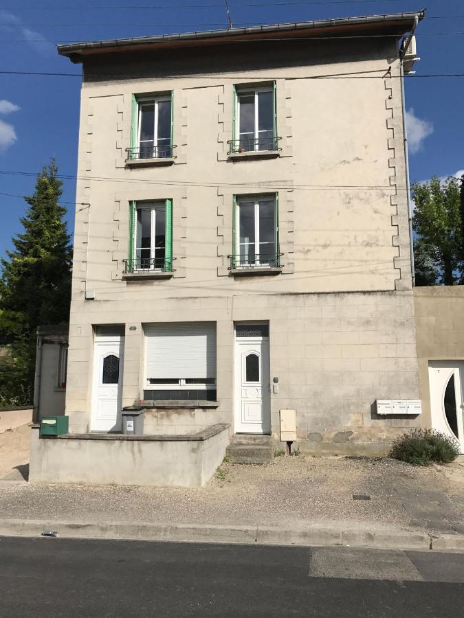 Appartement Cosy A Quelques Minutes Du Centre Châlons-en-Champagne Εξωτερικό φωτογραφία